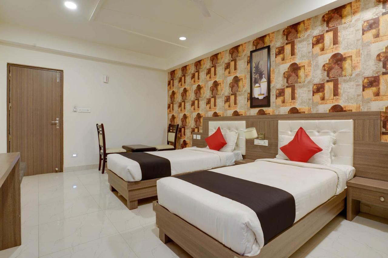 Townhouse Oak Sri Simran Park Hotel Near Secunderabad Railway Station Hyderabad Eksteriør bilde