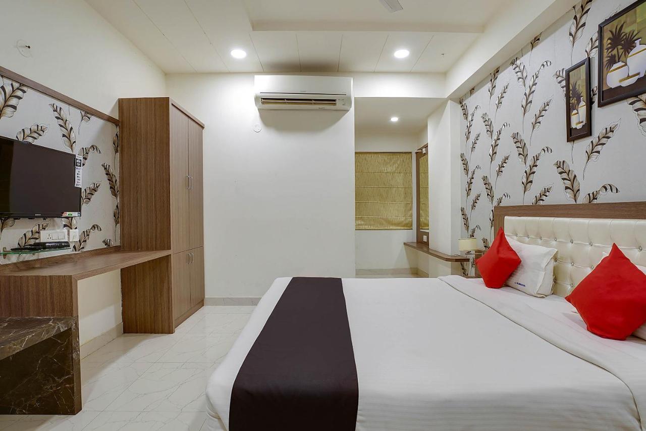 Townhouse Oak Sri Simran Park Hotel Near Secunderabad Railway Station Hyderabad Eksteriør bilde