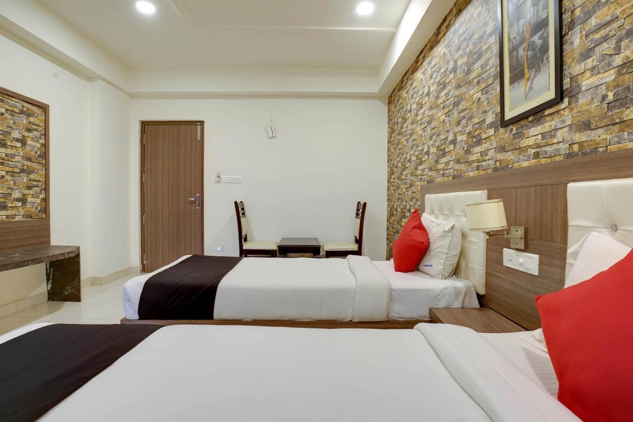 Townhouse Oak Sri Simran Park Hotel Near Secunderabad Railway Station Hyderabad Eksteriør bilde