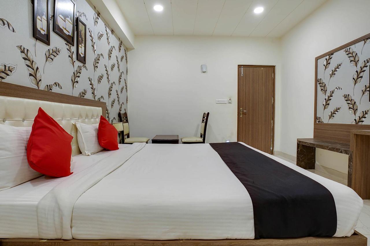 Townhouse Oak Sri Simran Park Hotel Near Secunderabad Railway Station Hyderabad Eksteriør bilde